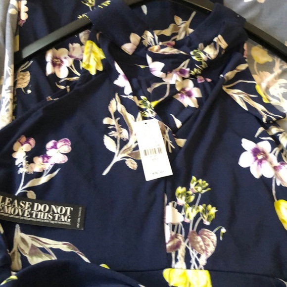 Maxi Floral Dress - Picture 5 of 5